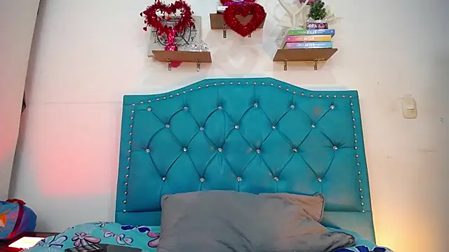 Snapshot of luly_pink chatting on February 13, 3:07 am luly pink online show from February 13, 3:07 am