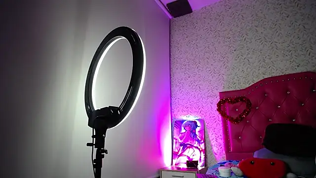 Snapshot of luly_pink chatting on September 16, 4:02 am luly pink online show from September 16, 4:02 am