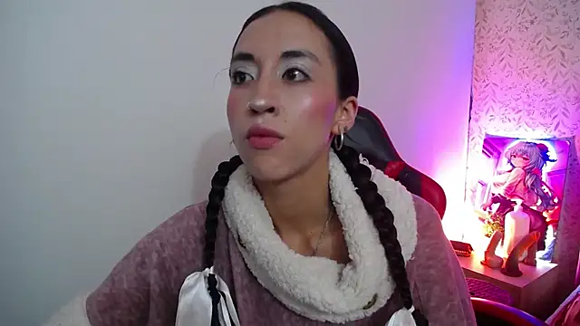 Snapshot of luly_pink chatting on November 18, 3:34 am luly pink online show from November 18, 3:34 am