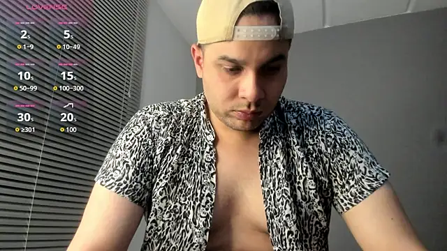 Latin boy surprisee online show from June 9, 12:22 am