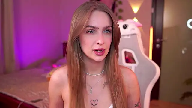 Snapshot of Kamila_icee chatting on March 15, 9:10 pm Kamila icee online show from March 15, 9:10 pm