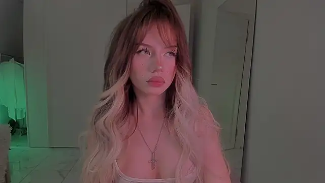 KellyBarton online show from December 1, 12:04 am