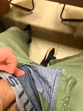 Snapshot of onbifeet chatting on February 18, 4:25 pm onbifeet online show from February 18, 4:25 pm