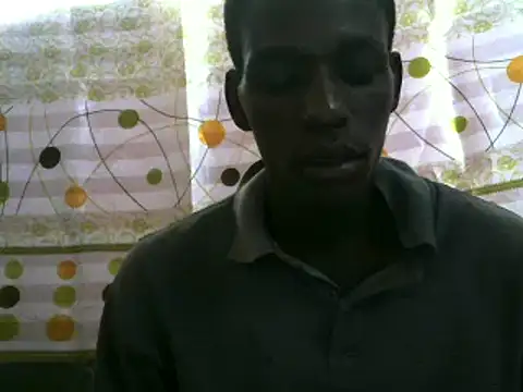 Snapshot of Bigras0011 chatting on February 3, 6:24 am Bigras0011 online show from February 3, 6:24 am