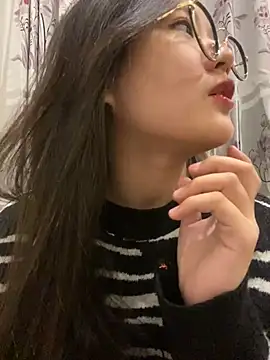 Krixxi22 online show from January 18, 4:10 pm