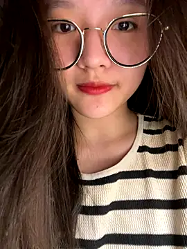 Krixxi22 online show from November 1, 2:08 pm