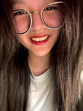 Krixxi22 online show from December 14, 3:50 pm