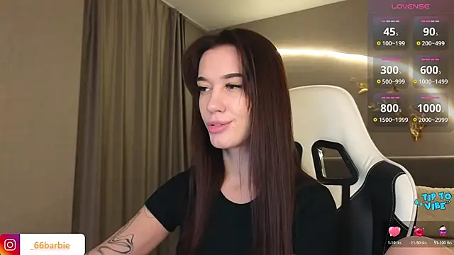 Snapshot of BBabyShark chatting on January 19, 9:24 am BBabyShark online show from January 19, 9:24 am