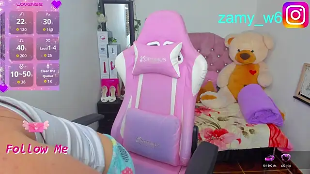 Snapshot of karla_cute01 chatting on May 20, 5:02 am karla cute01 online show from May 20, 5:02 am