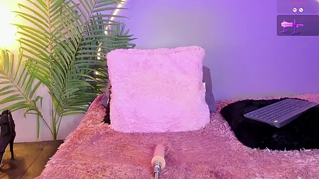 izabelacarter online show from January 20, 9:24 am