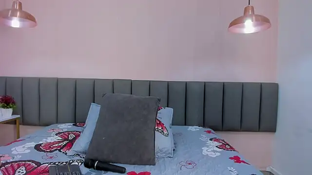 Daliana Beck online show from December 2, 9:17 pm