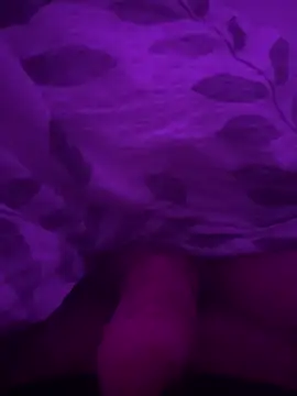 Snapshot of Deralboaus01 chatting on March 8, 2:45 am Deralboaus01 online show from March 8, 2:45 am