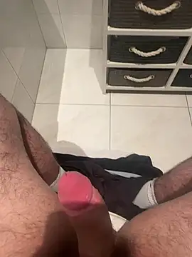 Snapshot of Deralboaus01 chatting on March 22, 12:49 am Deralboaus01 online show from March 22, 12:49 am