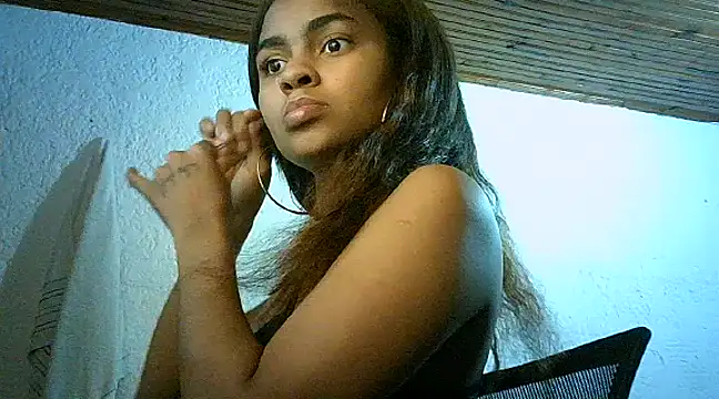 Snapshot of Bellabeltrann chatting on January 31, 7:18 am Bellabeltrann online show from January 31, 7:18 am