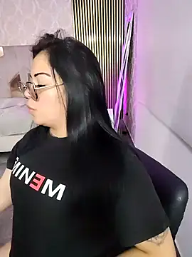 martinna tay online show from March 11, 3:23 am