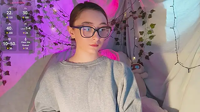 Snapshot of monlight__dana chatting on December 3, 10:39 am monlight dana online show from December 3, 10:39 am