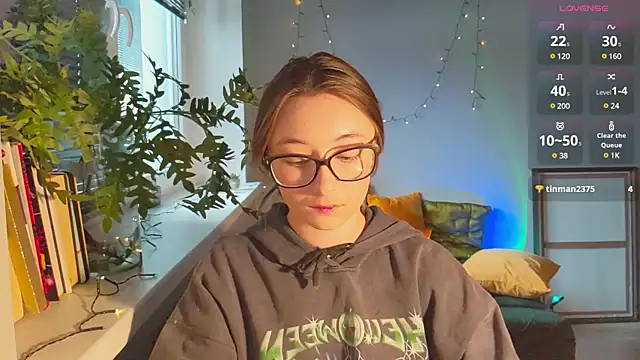 Snapshot of monlight__dana chatting on January 3, 9:04 am monlight dana online show from January 3, 9:04 am