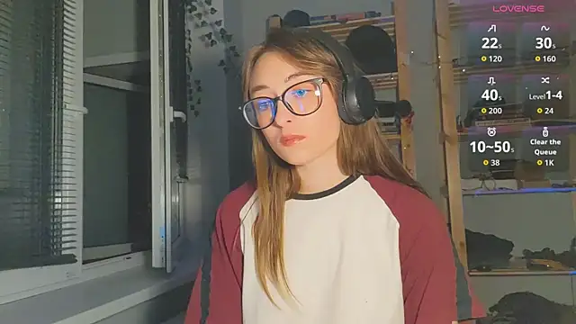 Snapshot of monlight__dana chatting on September 22, 9:28 pm monlight dana online show from September 22, 9:28 pm