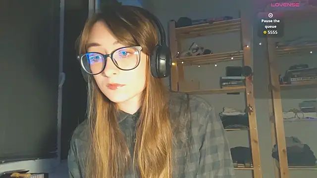 Snapshot of monlight__dana chatting on October 4, 8:40 pm monlight dana online show from October 4, 8:40 pm