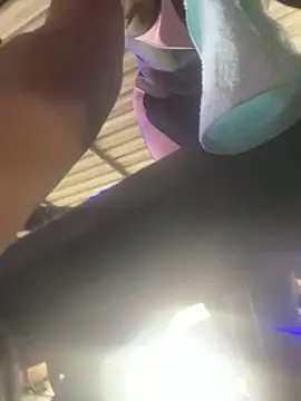 Snapshot of Berry_Bans chatting on September 30, 5:29 pm Berry Bans online show from September 30, 5:29 pm