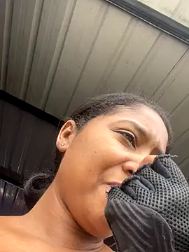 Snapshot of Berry_Bans chatting on October 1, 5:41 pm Berry Bans online show from October 1, 5:41 pm