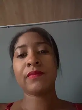 Snapshot of Berry_Bans chatting on November 3, 7:04 pm Berry Bans online show from November 3, 7:04 pm