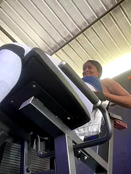 Snapshot of Berry_Bans chatting on November 21, 5:44 pm Berry Bans online show from November 21, 5:44 pm