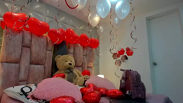 Charlotte Ice1 online show from February 18, 4:03 pm