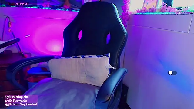 mariana scott   online show from September 15, 9:37 pm