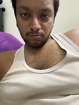 Snapshot of indianhotche chatting on March 6, 7:21 pm indianhotche online show from March 6, 7:21 pm