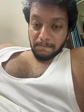 Snapshot of indianhotche chatting on September 22, 7:38 pm indianhotche online show from September 22, 7:38 pm