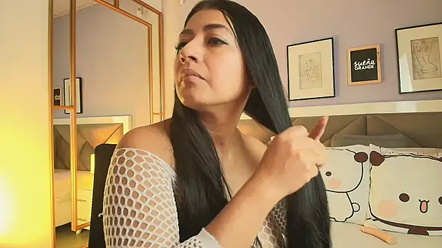 Snapshot of lisa_casper chatting on July 24, 1:53 pm lisa casper online show from July 24, 1:53 pm