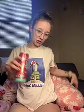 sage  marie online show from March 17, 12:25 pm