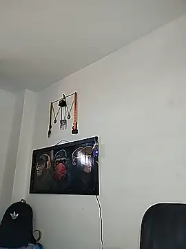Snapshot of Demiansteven2 chatting on June 11, 2:26 pm Demiansteven2 online show from June 11, 2:26 pm