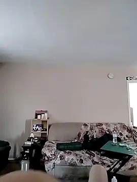 DARemo42O online show from March 8, 2:51 pm