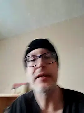 DARemo42O online show from March 9, 6:21 pm