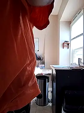 DARemo42O online show from October 24, 3:19 pm