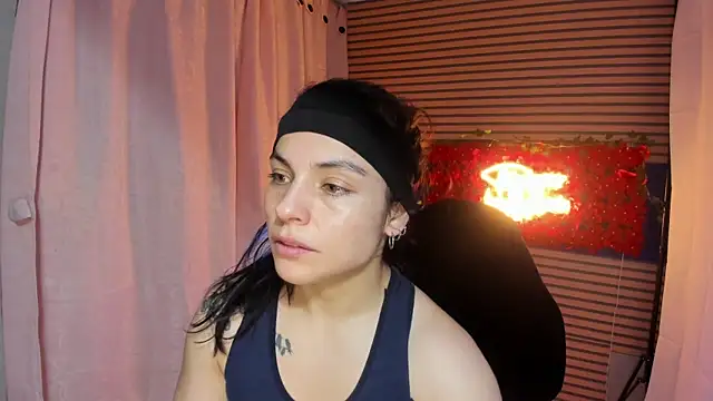 rosse 2504 online show from December 2, 5:19 pm