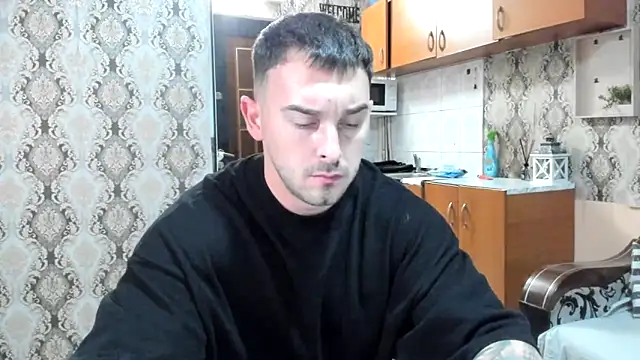 Jonmusclemaster online show from December 2, 9:10 pm