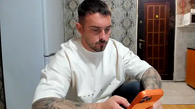 Jonmusclemaster online show from May 28, 7:33 pm