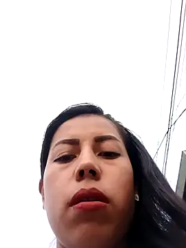 Snapshot of _andrea30 chatting on January 21, 11:35 am andrea30 online show from January 21, 11:35 am