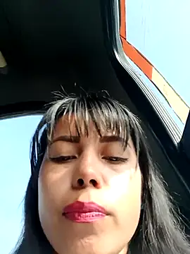 Snapshot of _andrea30 chatting on March 3, 1:20 pm andrea30 online show from March 3, 1:20 pm