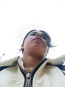  andrea30 online show from March 6, 12:01 pm