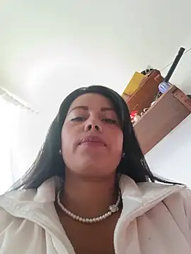  andrea30 online show from June 24, 11:42 am