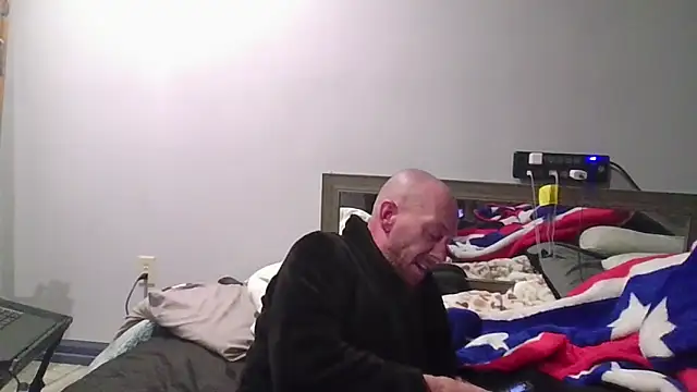 deepinnnnn online show from February 14, 5:26 am