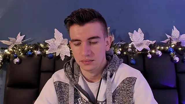 MikaelSlow online show from December 5, 3:26 am