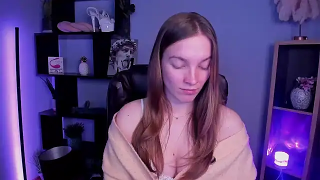 Snapshot of kenzie_x chatting on December 23, 11:14 am kenzie x online show from December 23, 11:14 am