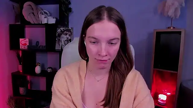 Snapshot of kenzie_x chatting on January 14, 1:49 pm kenzie x online show from January 14, 1:49 pm