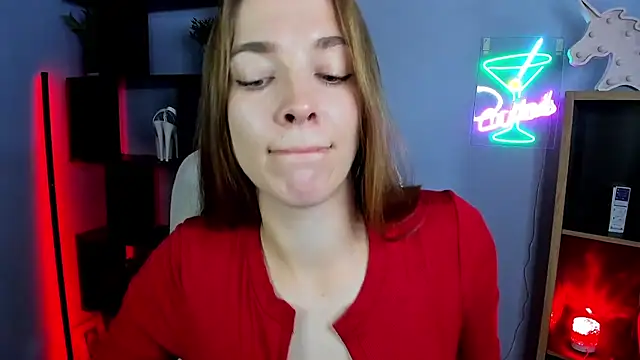 Snapshot of kenzie_x chatting on October 2, 6:42 am kenzie x online show from October 2, 6:42 am