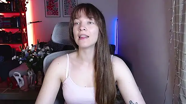 kenzie x online show from June 11, 4:32 am